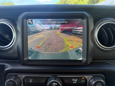 2022 Jeep Gladiator Overland