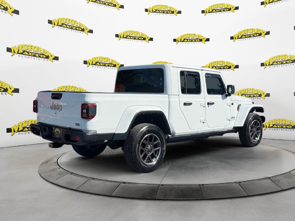 2022 Jeep Gladiator Overland