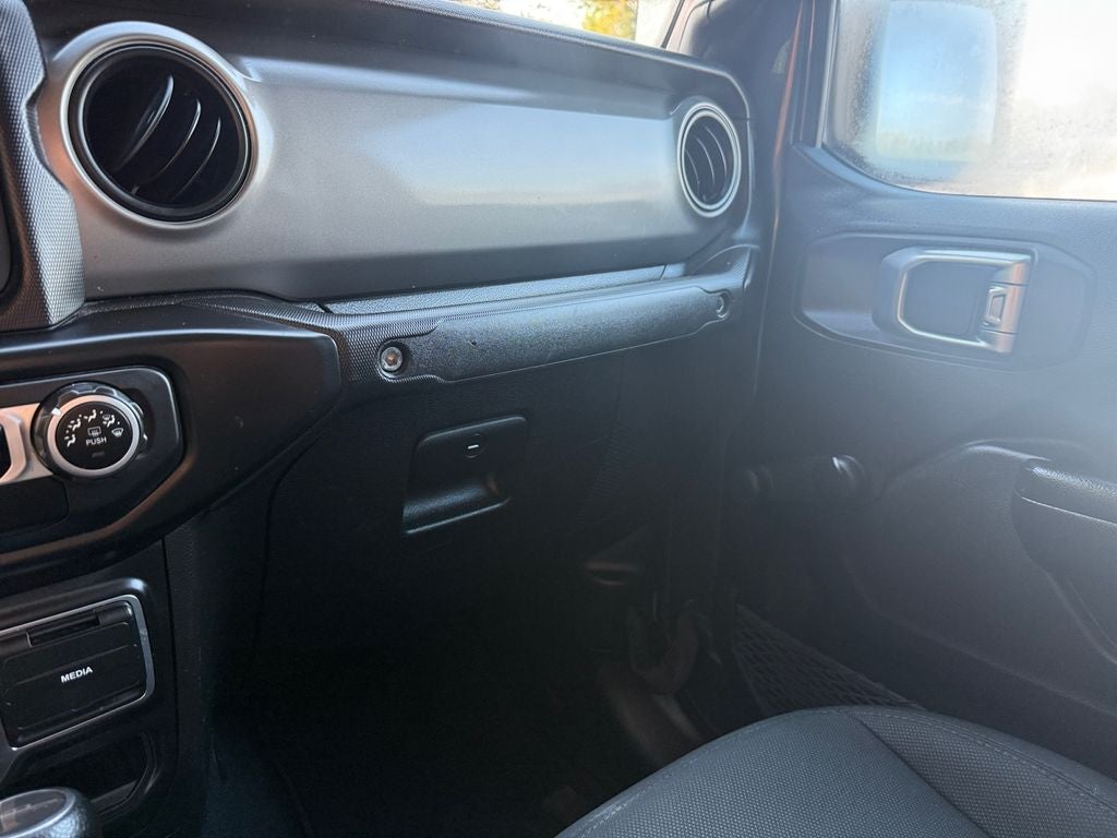 2021 Jeep Gladiator Willys Sport 4x4