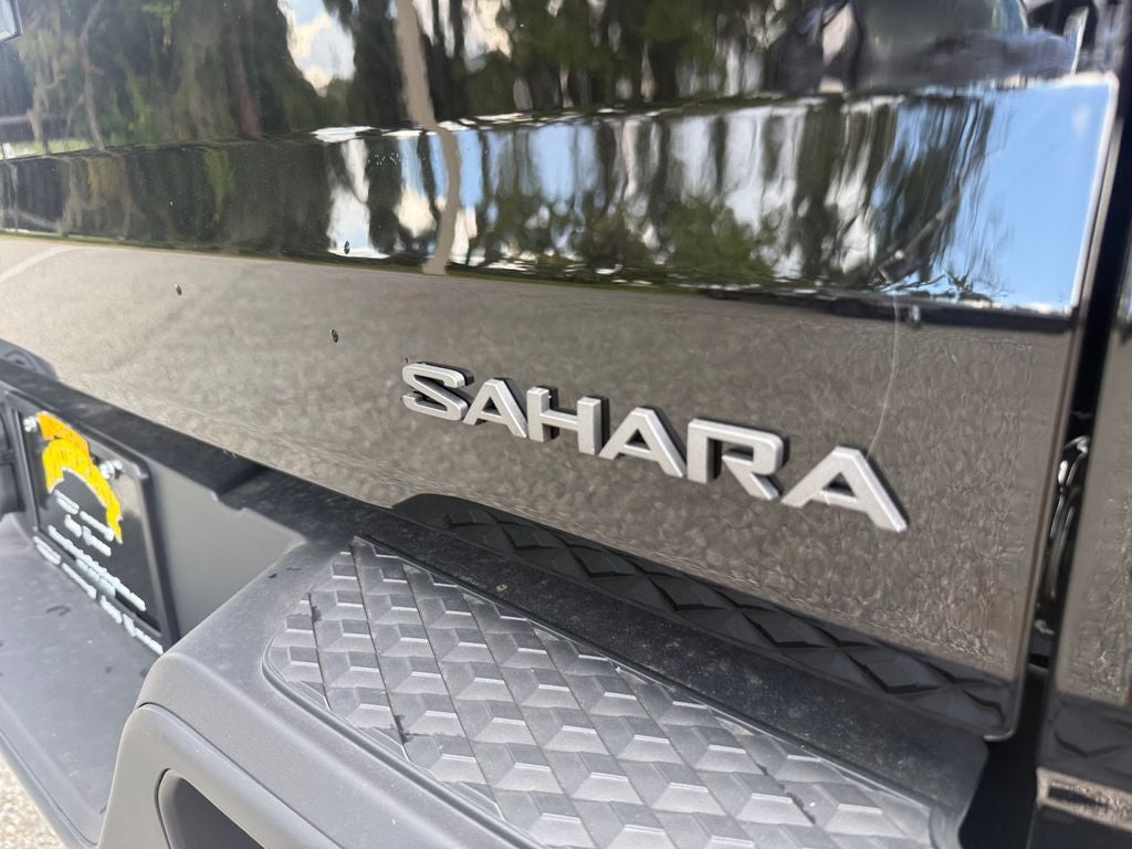2026 Jeep Gladiator GLADIATOR SAHARA 4X4