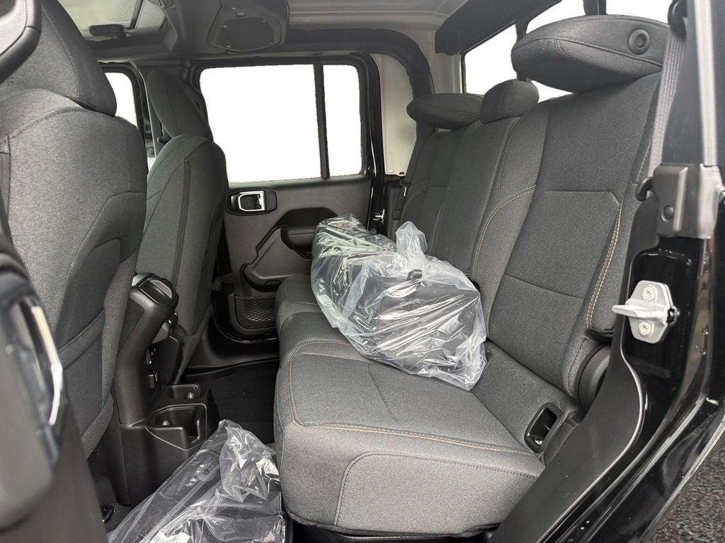 2026 Jeep Gladiator GLADIATOR SPORT S 4X4