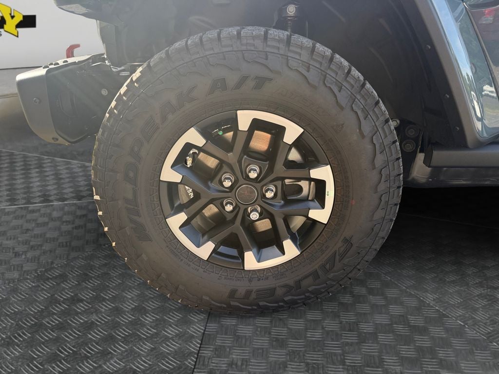 2026 Jeep Gladiator GLADIATOR SHADOW OPS 4X4