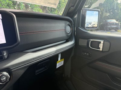 2026 Jeep Gladiator GLADIATOR SHADOW OPS 4X4