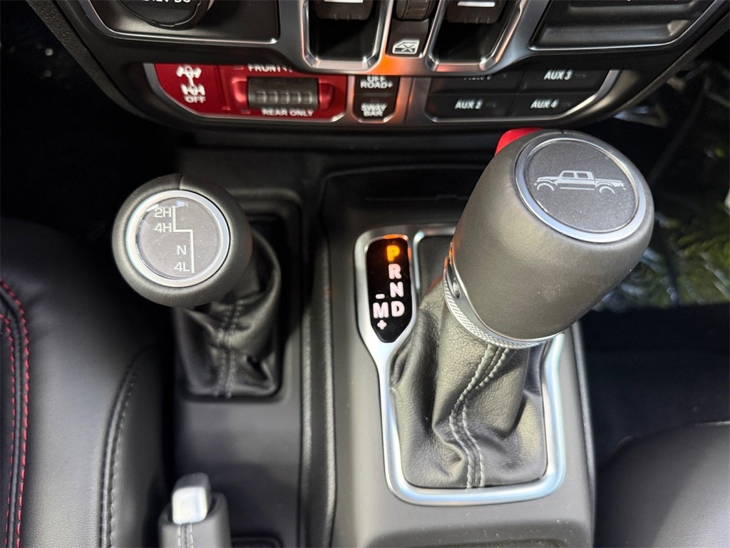 2025 Jeep Gladiator GLADIATOR RUBICON 4X4