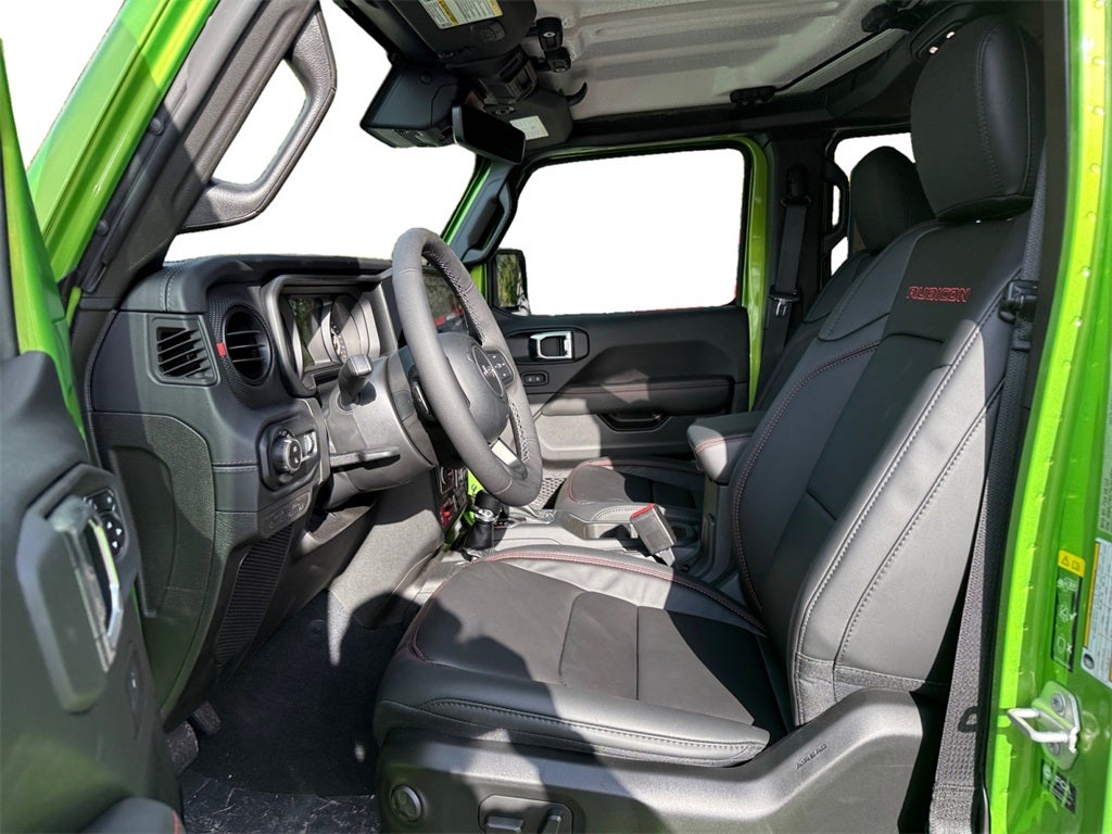 2025 Jeep Gladiator GLADIATOR RUBICON 4X4