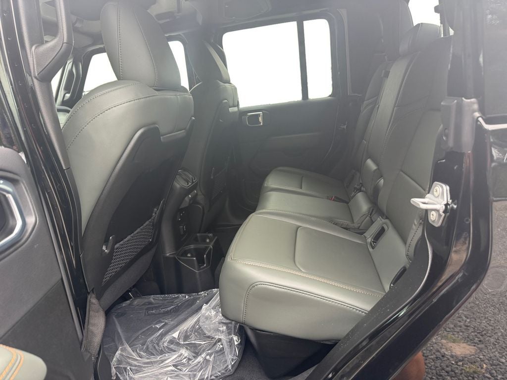 2026 Jeep Gladiator GLADIATOR MOJAVE X 4X4