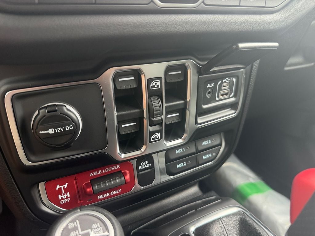 2026 Jeep Gladiator GLADIATOR MOJAVE X 4X4