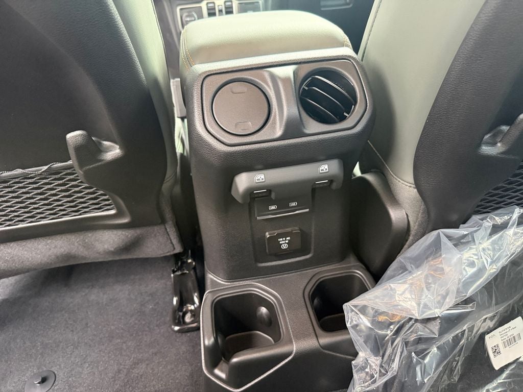 2026 Jeep Gladiator GLADIATOR MOJAVE X 4X4