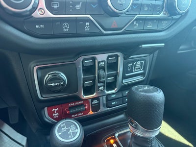 2026 Jeep Gladiator GLADIATOR MOJAVE X 4X4