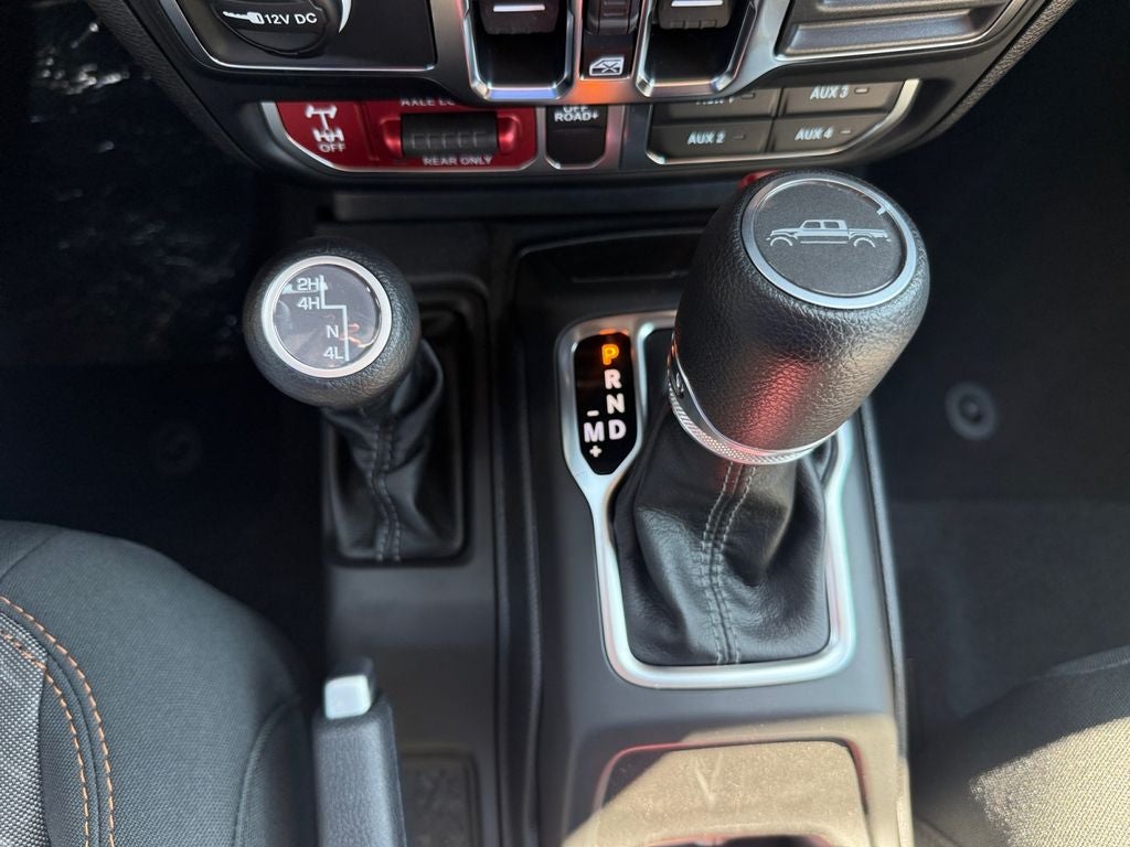 2026 Jeep Gladiator GLADIATOR MOJAVE 4X4