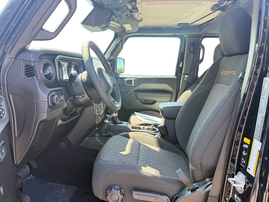 2026 Jeep Gladiator GLADIATOR MOJAVE 4X4