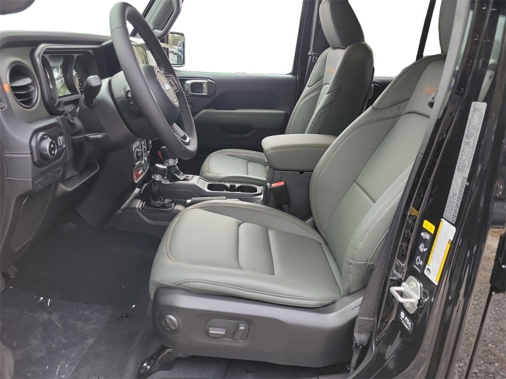 2026 Jeep Gladiator GLADIATOR MOJAVE X 4X4