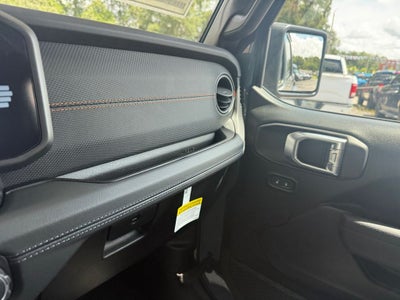 2026 Jeep Gladiator Mojave 4x4