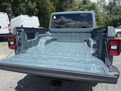2026 Jeep Gladiator Mojave 4x4