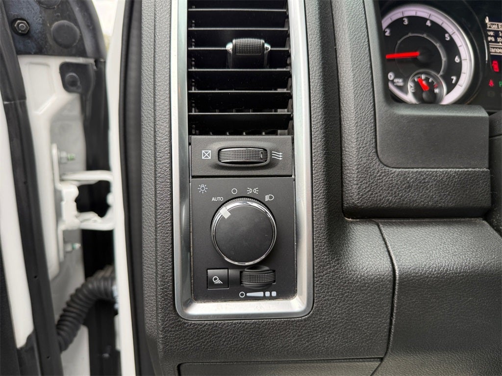 2024 RAM 1500 Classic SLT Quad Cab 4x4 6'4' Box