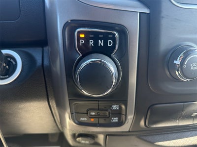 2024 RAM 1500 Classic Warlock Crew Cab 4x4 5'7' Box