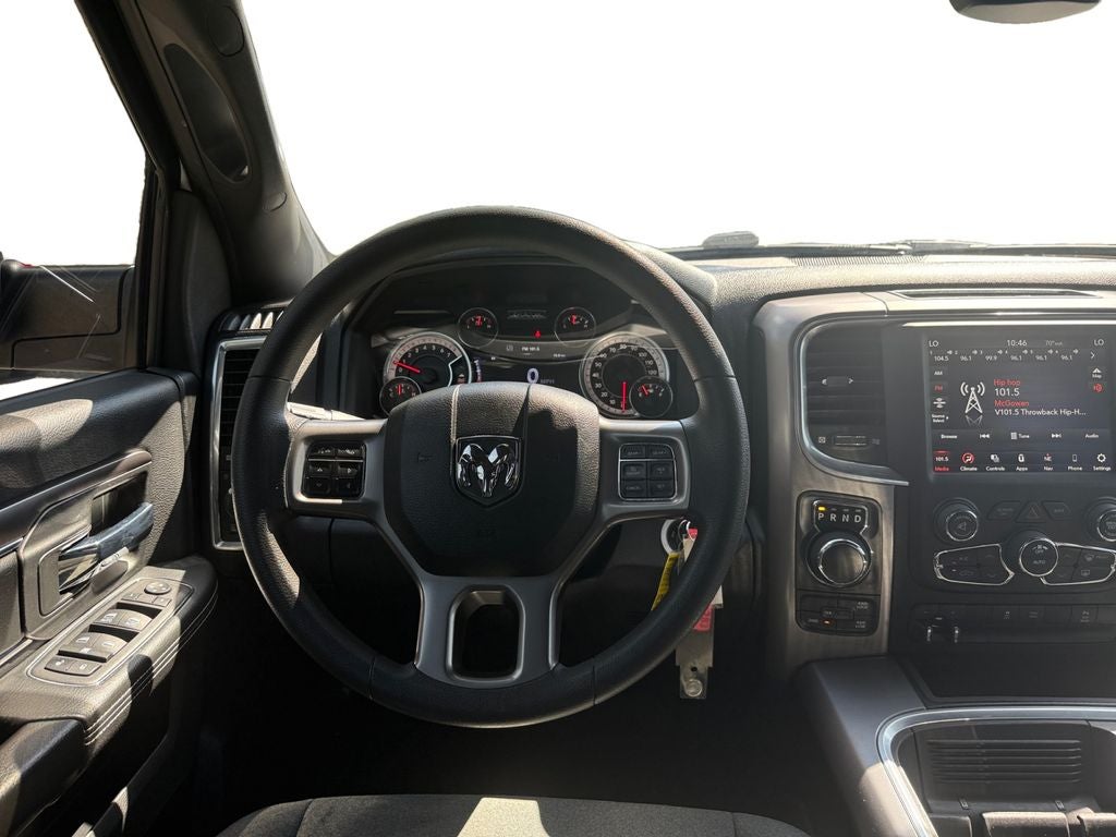 2023 RAM 1500 Classic Warlock Crew Cab 4x4 5'7' Box