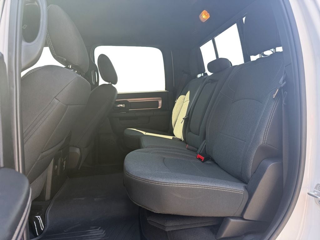 2023 RAM 1500 Classic Warlock Crew Cab 4x4 5'7' Box