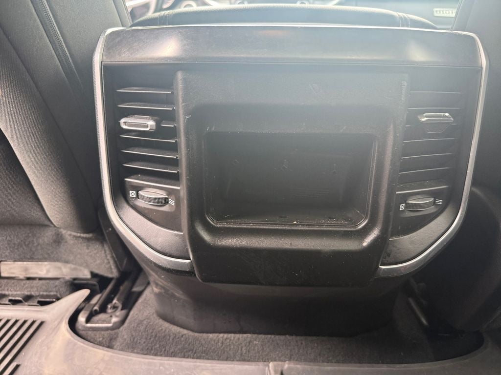 2023 RAM 1500 Big Horn Quad Cab 4x2 6'4' Box