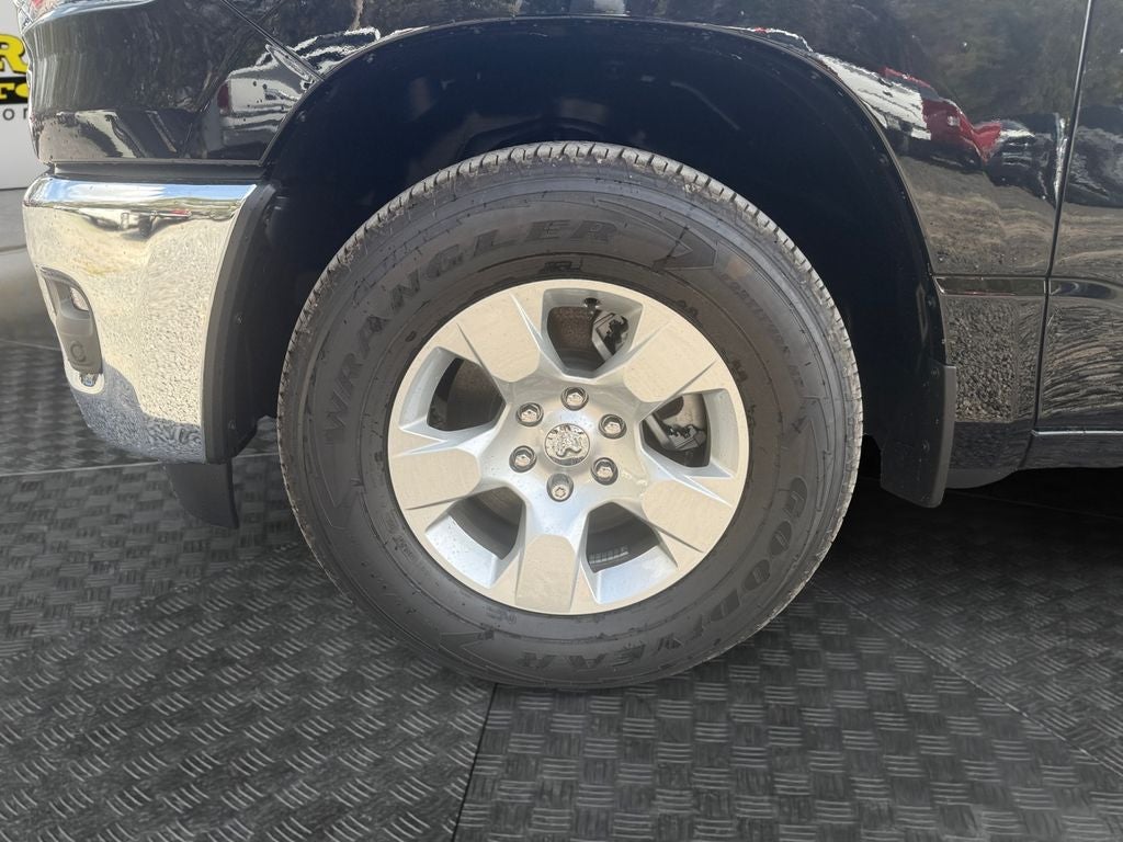 2025 RAM Ram 1500 RAM 1500 BIG HORN CREW CAB 4X2 5'7' BOX