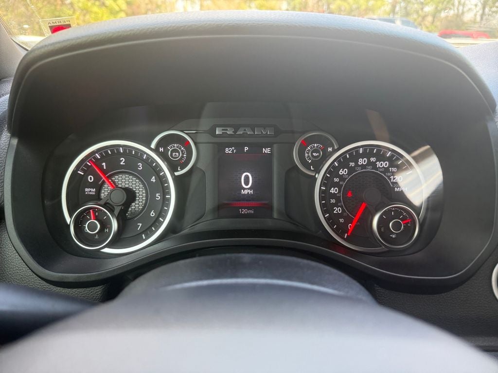 2025 RAM Ram 1500 RAM 1500 BIG HORN CREW CAB 4X2 5'7' BOX