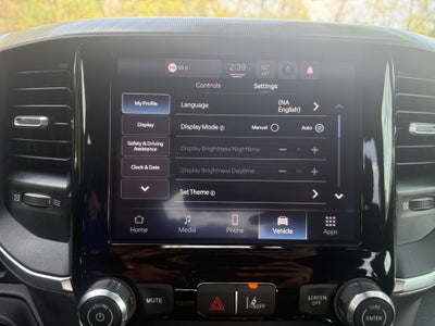 2025 RAM Ram 1500 RAM 1500 BIG HORN CREW CAB 4X2 5'7' BOX