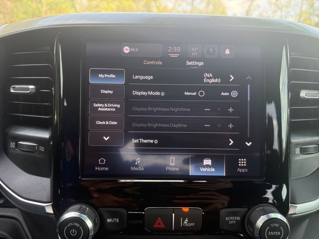 2025 RAM Ram 1500 RAM 1500 BIG HORN CREW CAB 4X2 5'7' BOX