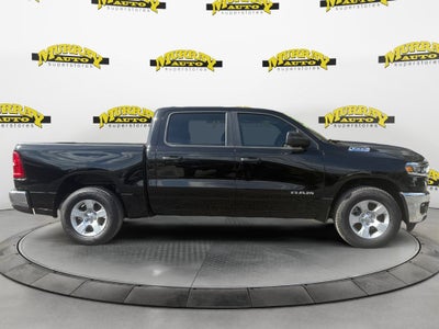 2025 RAM Ram 1500 RAM 1500 BIG HORN CREW CAB 4X2 5'7' BOX