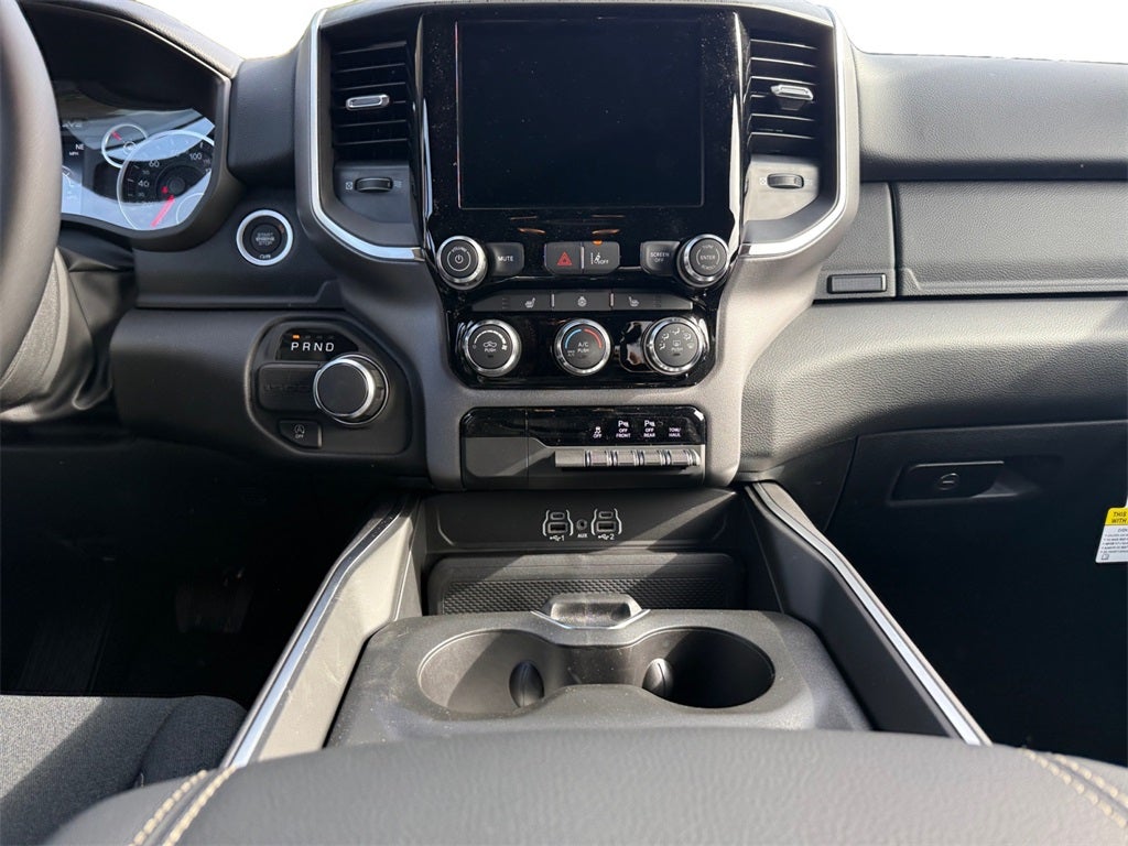 2026 RAM Ram 1500 RAM 1500 BIG HORN CREW CAB 4X2 5'7' BOX