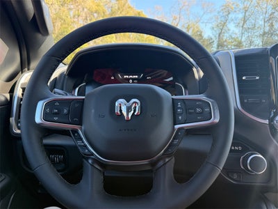 2025 RAM Ram 1500 RAM 1500 BIG HORN CREW CAB 4X2 5'7' BOX