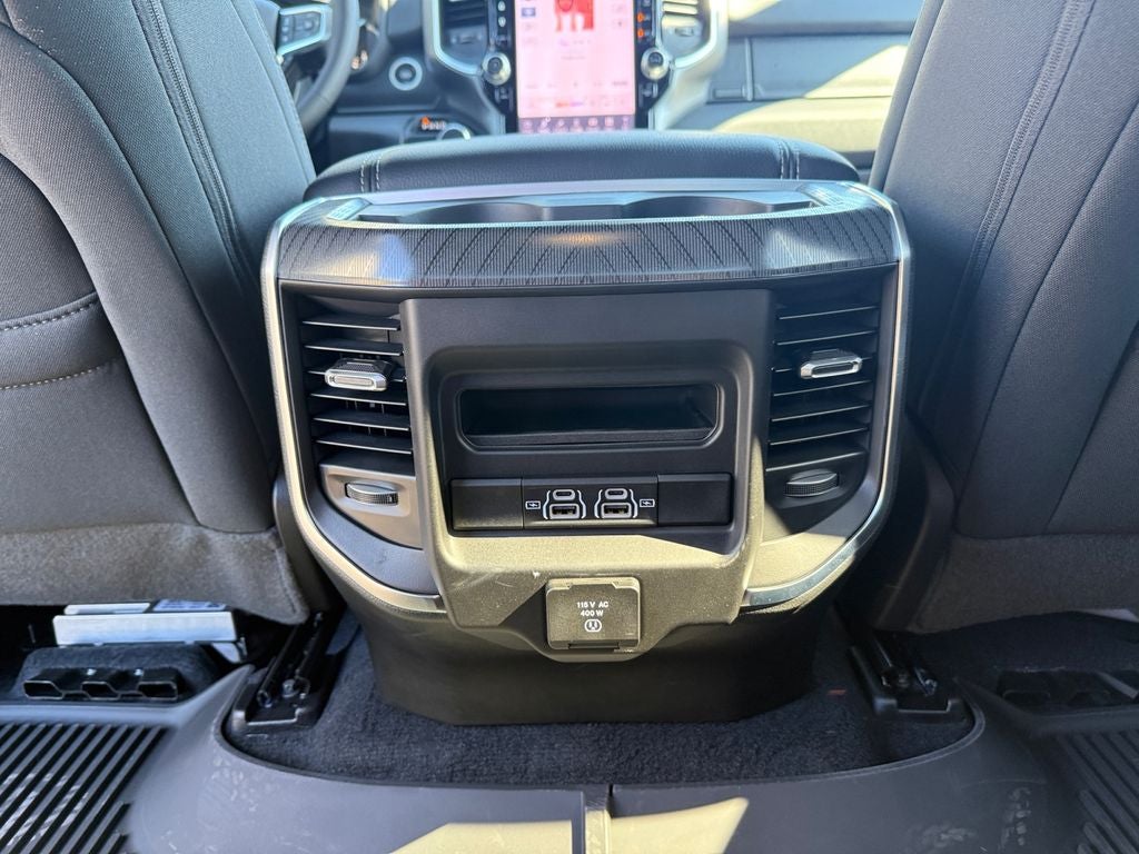 2025 RAM Ram 1500 RAM 1500 BIG HORN CREW CAB 4X2 5'7' BOX