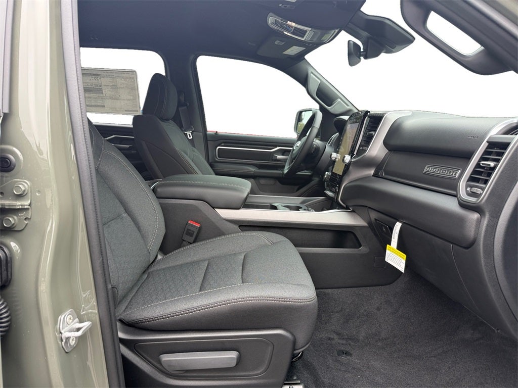 2026 RAM Ram 1500 RAM 1500 BIG HORN CREW CAB 4X2 5'7' BOX