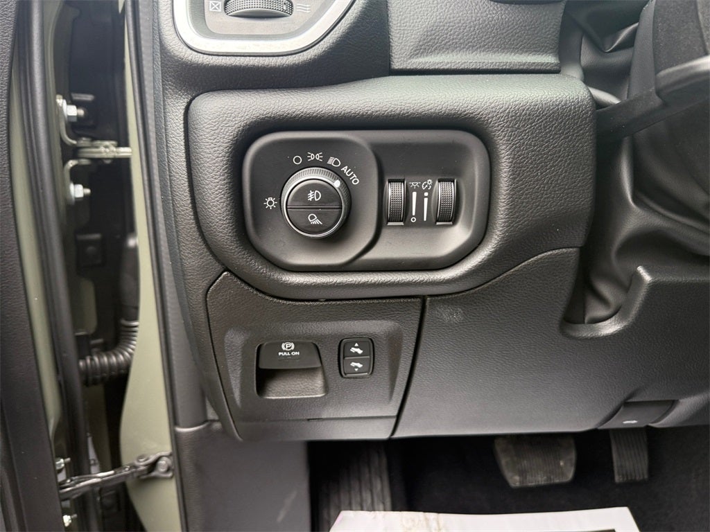 2026 RAM Ram 1500 RAM 1500 BIG HORN CREW CAB 4X2 5'7' BOX