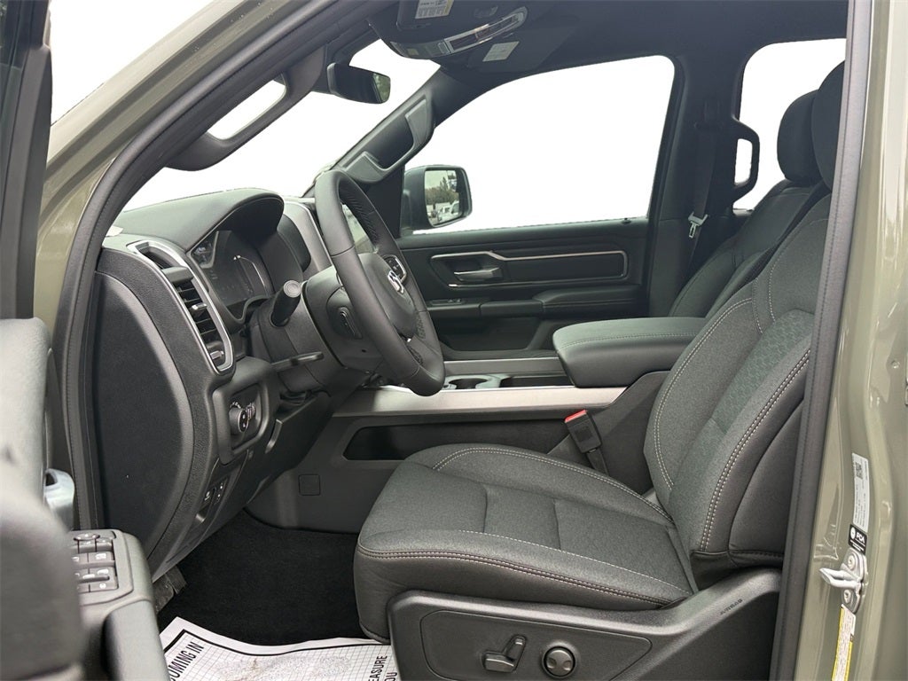 2026 RAM Ram 1500 RAM 1500 BIG HORN CREW CAB 4X2 5'7' BOX