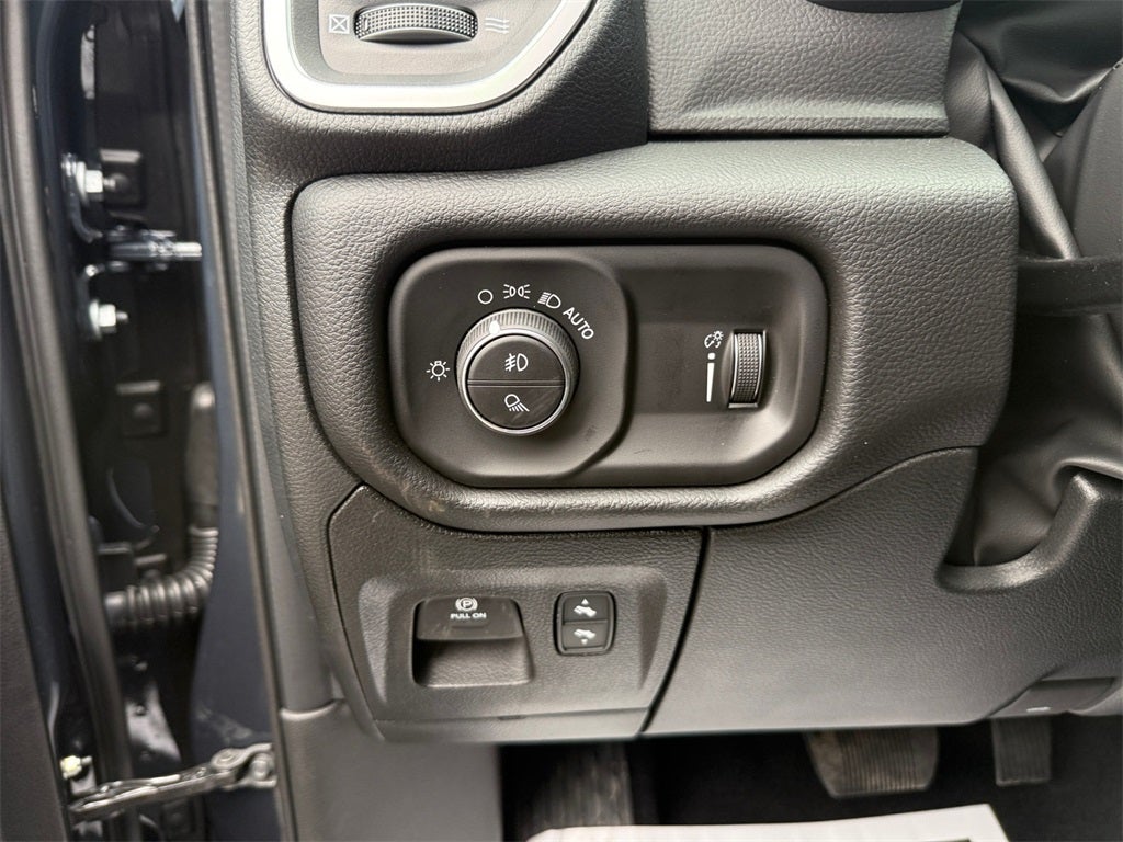 2026 RAM Ram 1500 RAM 1500 BIG HORN CREW CAB 4X2 5'7' BOX