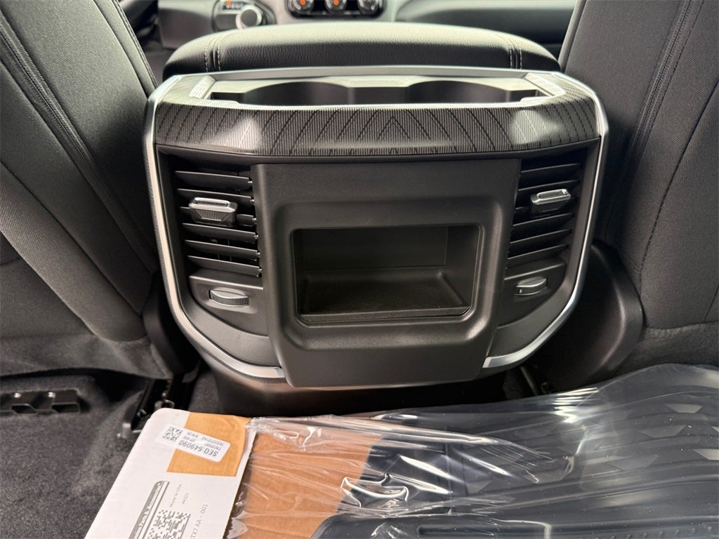 2026 RAM Ram 1500 RAM 1500 BIG HORN CREW CAB 4X2 5'7' BOX