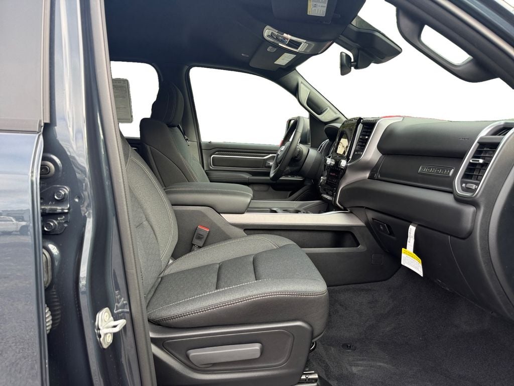 2026 RAM Ram 1500 RAM 1500 BIG HORN CREW CAB 4X2 5'7' BOX
