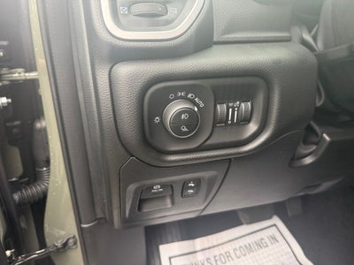 2026 RAM Ram 1500 RAM 1500 BIG HORN CREW CAB 4X2 5'7' BOX
