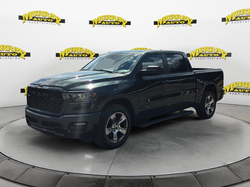 2027 RAM Ram 1500 RAM 1500 EXPRESS CREW CAB 4X2 5'7' BOX