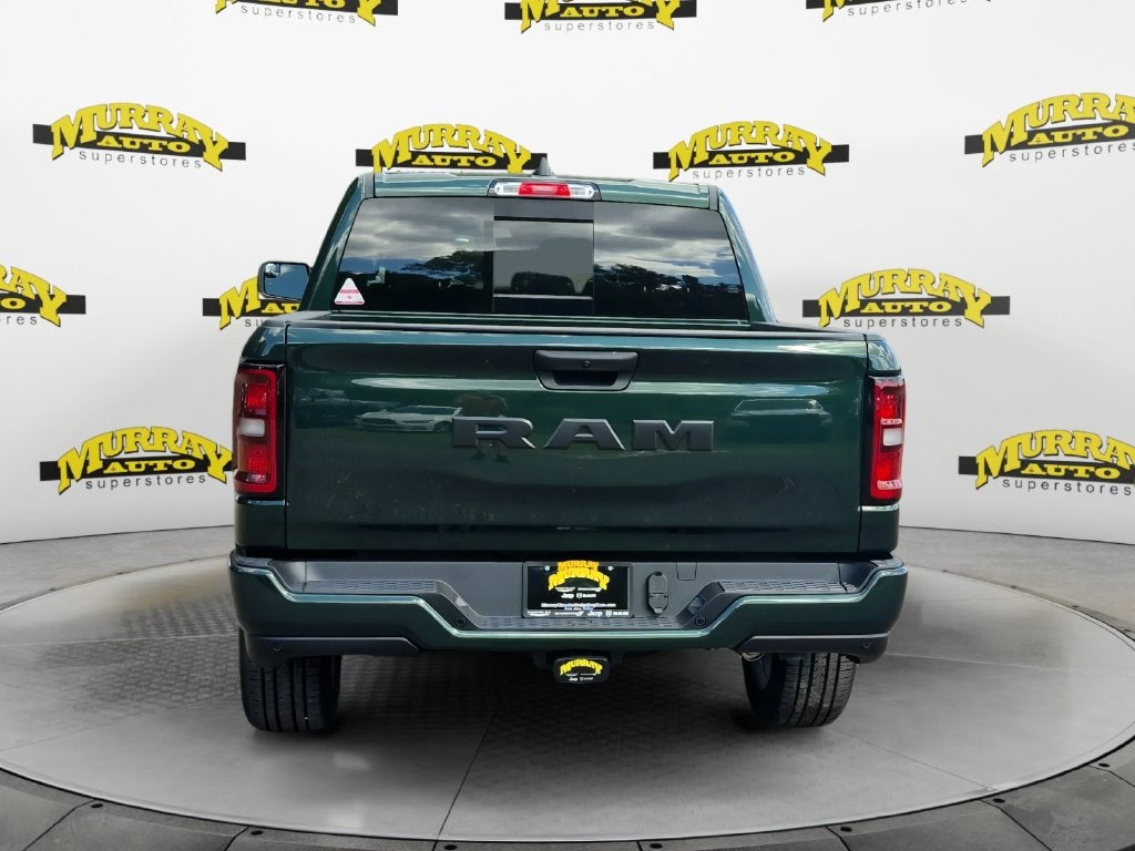 2027 RAM Ram 1500 RAM 1500 EXPRESS CREW CAB 4X2 5'7' BOX