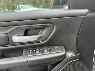 2023 RAM 1500 Tradesman Crew Cab 4x2 5'7' Box