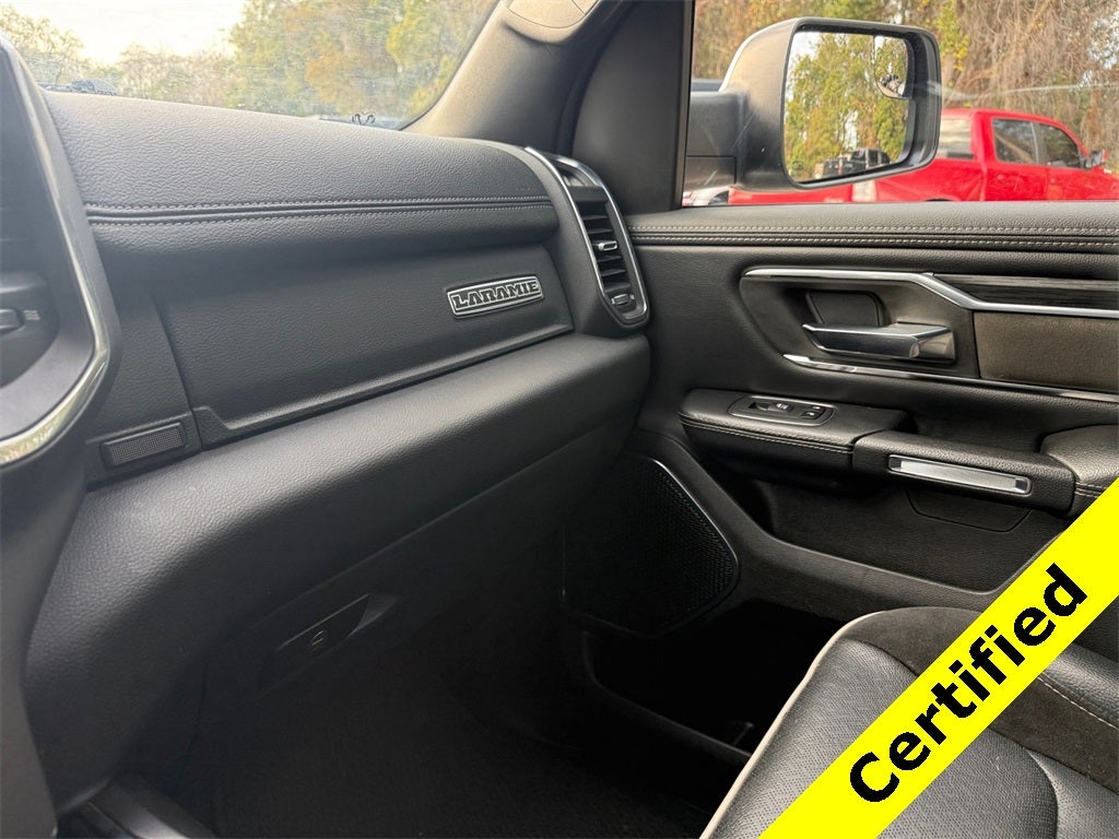 2024 RAM 1500 Laramie Crew Cab 4x2 5'7' Box