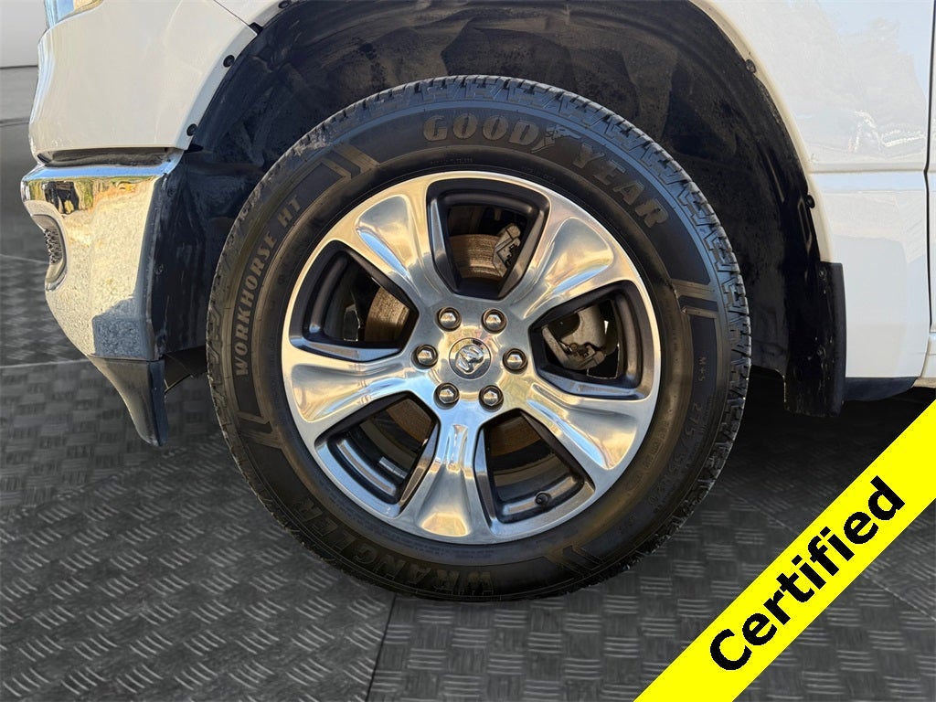 2024 RAM 1500 Laramie Crew Cab 4x2 5'7' Box