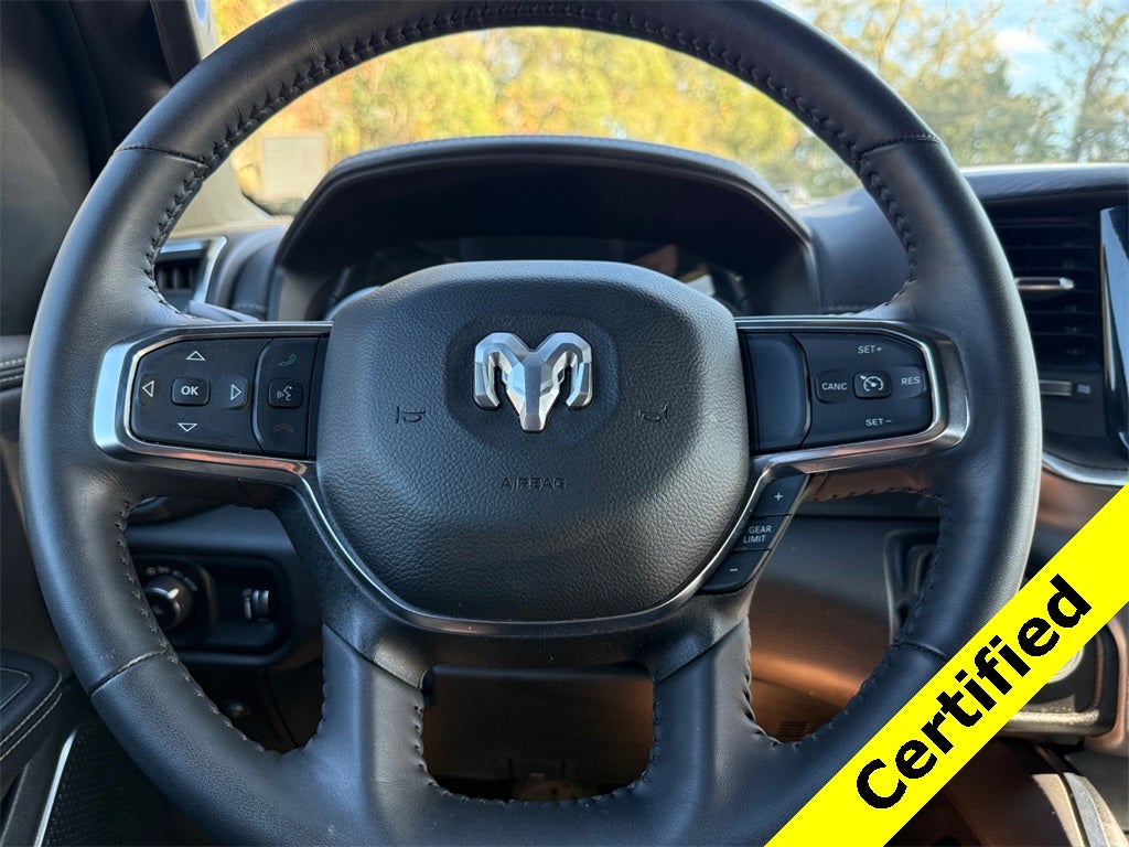 2024 RAM 1500 Laramie Crew Cab 4x2 5'7' Box