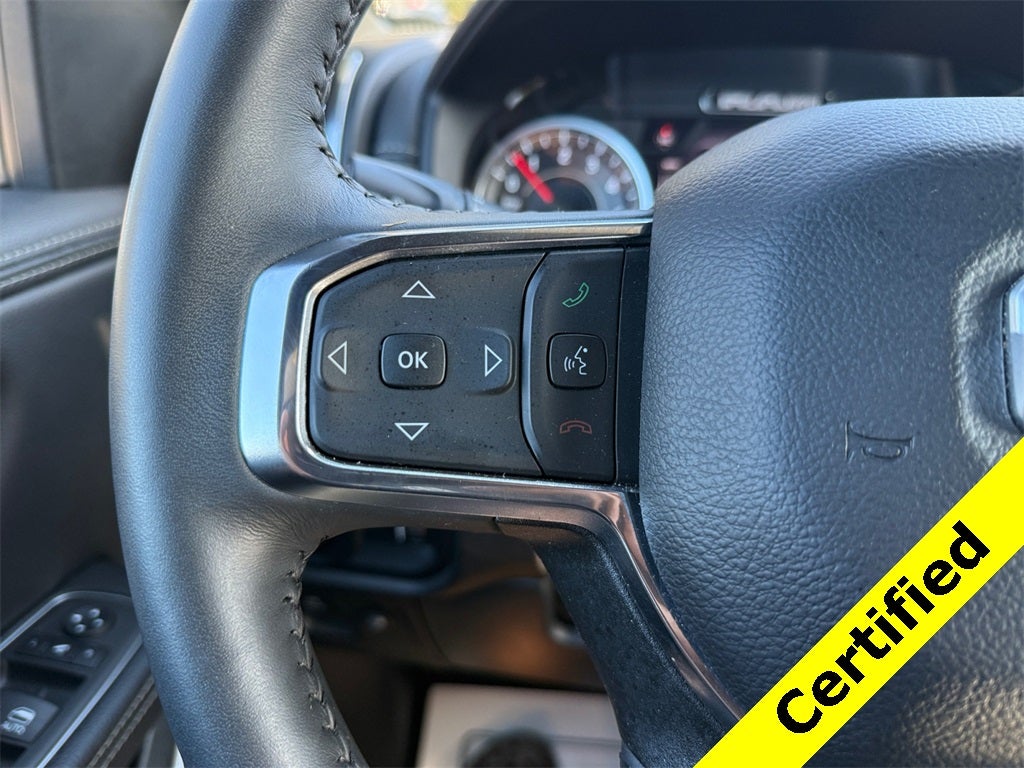 2024 RAM 1500 Laramie Crew Cab 4x2 5'7' Box