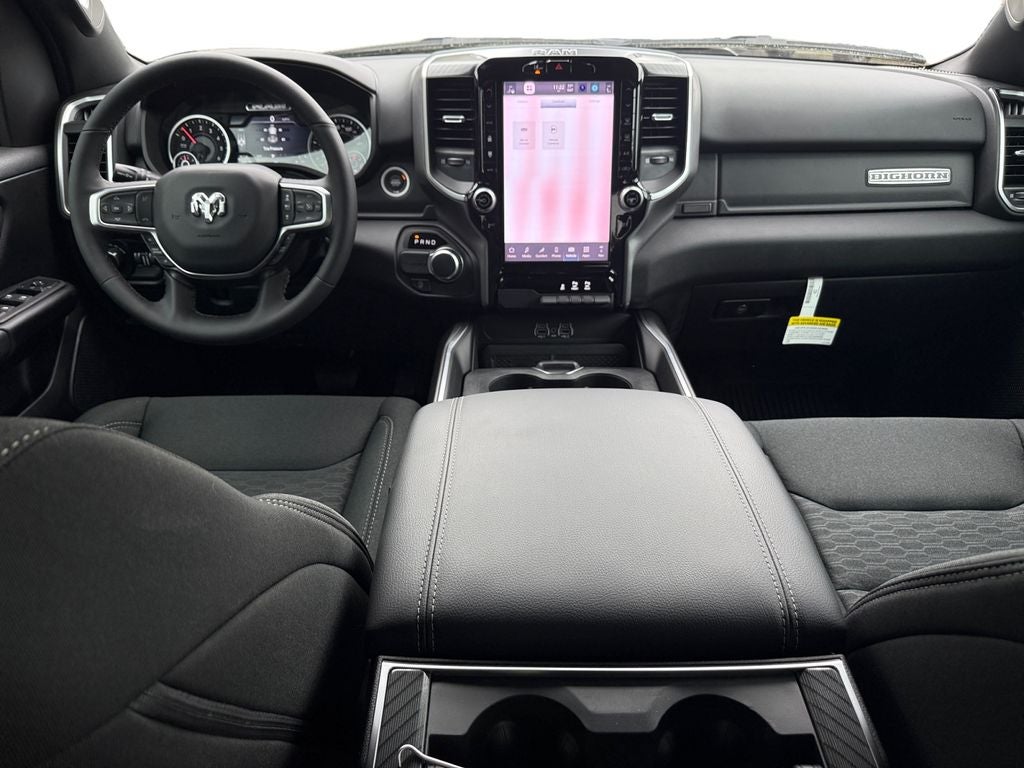 2025 RAM Ram 1500 RAM 1500 BIG HORN CREW CAB 4X2 6'4' BOX