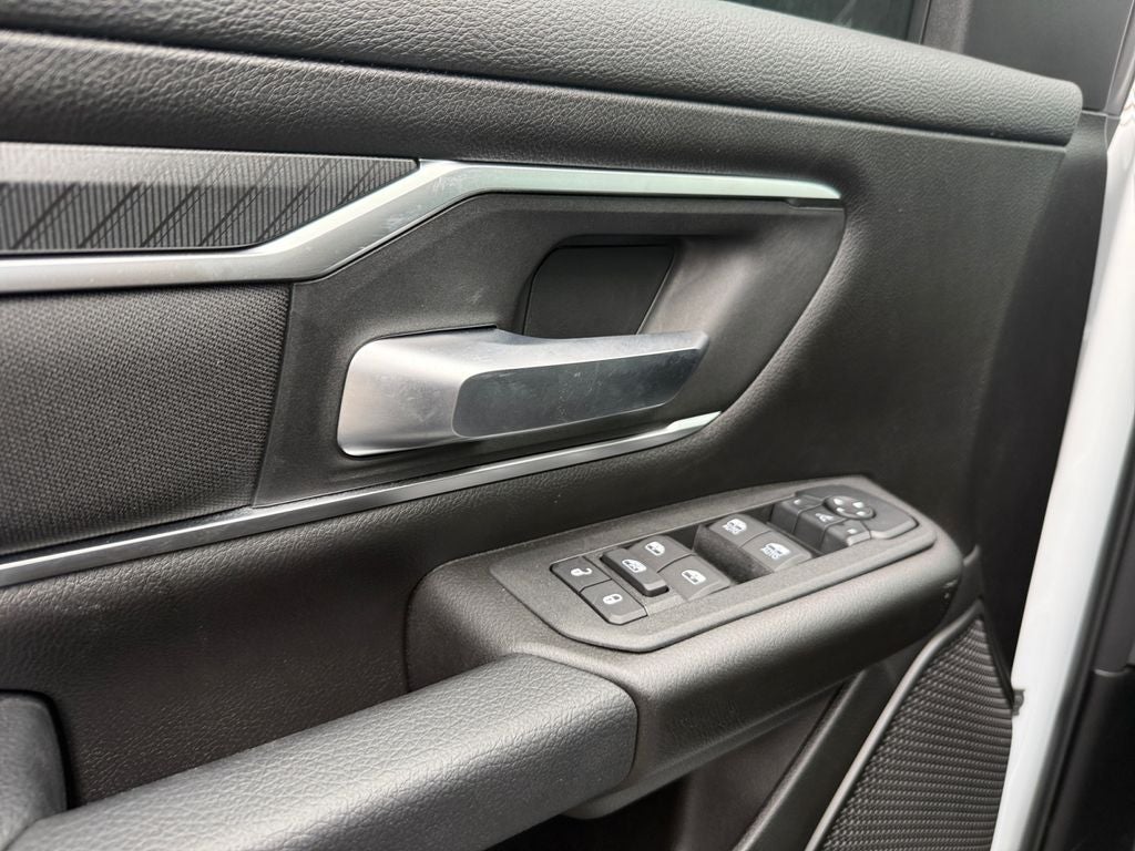 2025 RAM Ram 1500 RAM 1500 BIG HORN CREW CAB 4X2 6'4' BOX