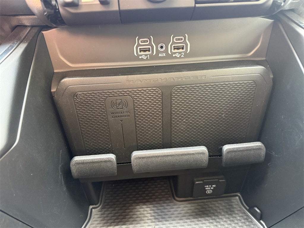 2025 RAM 1500 Big Horn Crew Cab 4x4 5'7' Box