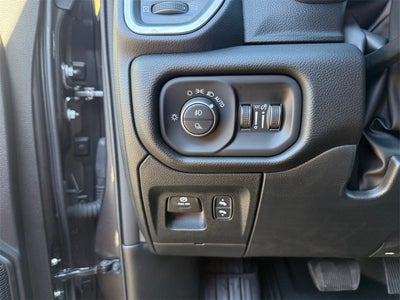 2025 RAM Ram 1500 RAM 1500 BIG HORN CREW CAB 4X4 5'7' BOX