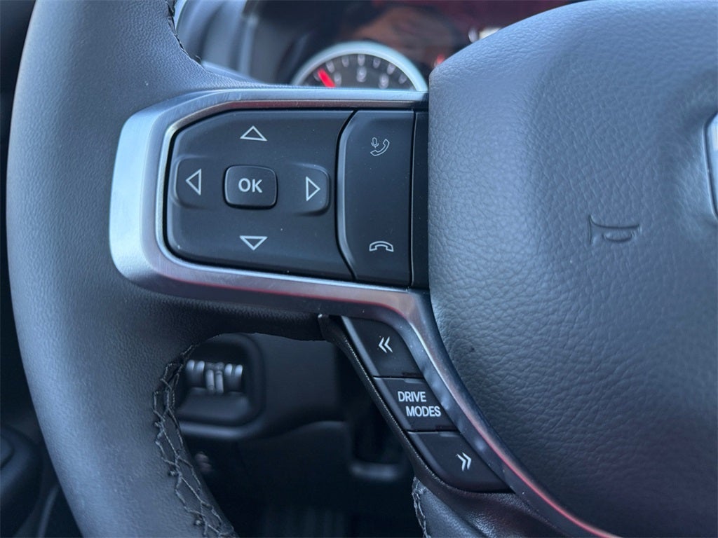 2025 RAM Ram 1500 RAM 1500 BIG HORN CREW CAB 4X4 5'7' BOX